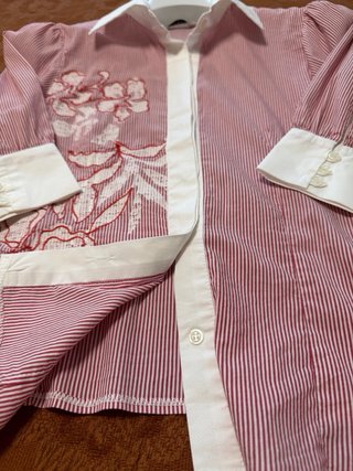 Blusa Mees Rayas Rojas y Blancas
