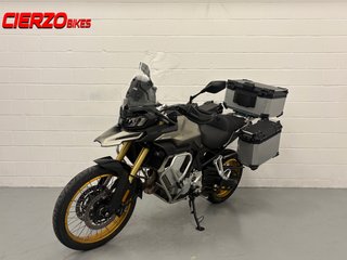 VOGE 900 DX