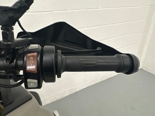 VOGE 900 DX