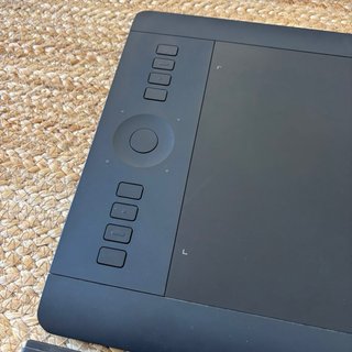 Wacom Intuos Pro - Tableta Gráfica Mediana