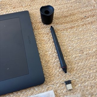 Wacom Intuos Pro - Tableta Gráfica Mediana