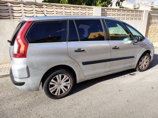 Citroen Grand C4 Picasso 2012