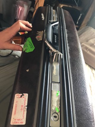 Maleta Samsonite dura grande 23 kg cuero