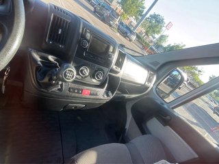 Peugeot Boxer 2018 L3H2 130 CV