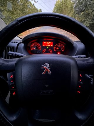 Peugeot Boxer 2018 L3H2 130 CV