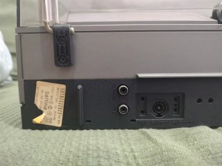 Centro Musical Philips 902 del 78 y sus altavoces