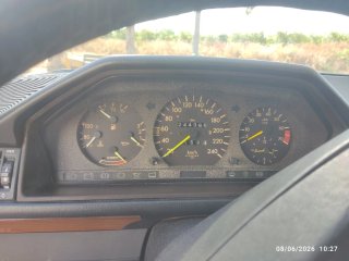 Mercedes-Benz  300E - 4 MATIC