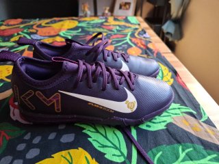 Zapatillas Nike Futbol Kylian Mbappé Moradas