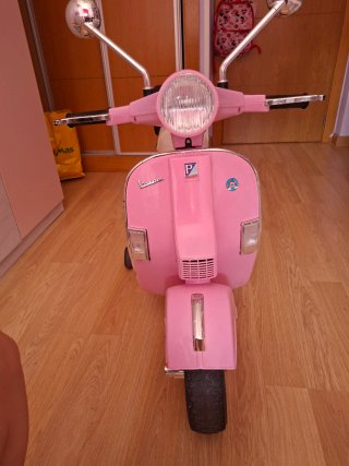 Moto eléctrica infantil rosa