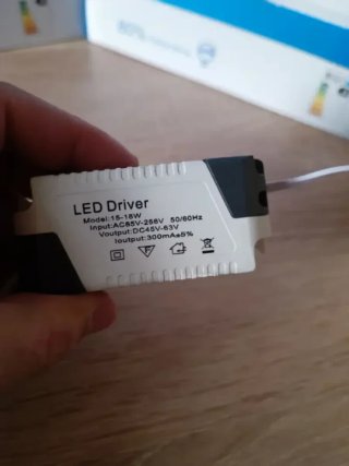 Panel LED Redondo 18W – 22 cm – Bajo consumo