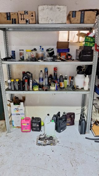 Estantería industrial metálica