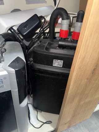 Acuario cristal óptico 140L con dos filtros