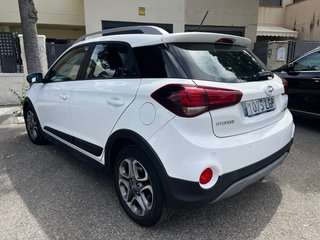HYUNDAI  i20 Active 1.0 TGDI 74 kw 60.800 KM