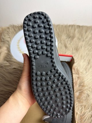 Nike Field General 39 pellicciotto