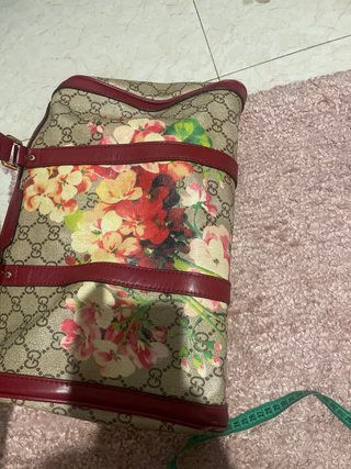 Borsa Gucci GG Supreme Floral non originale