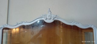 Vitrina antigua de cristal