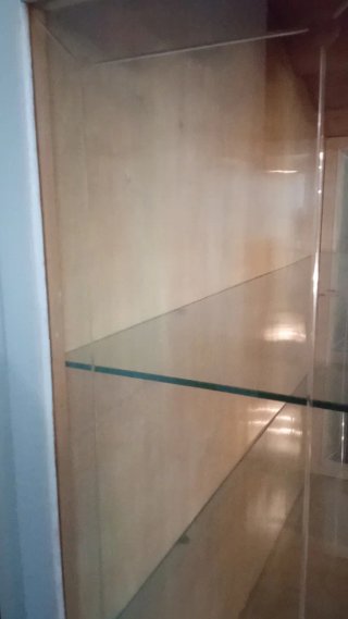 Vitrina antigua de cristal