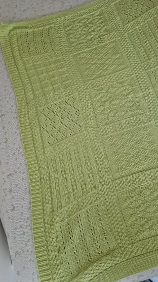 Arrullo bebé Zara Home verde