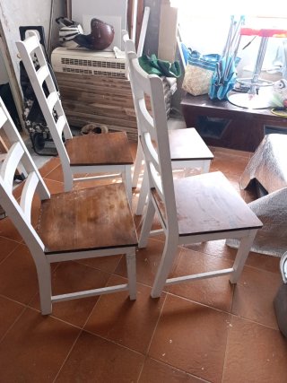 4 sillas de madera para restaurar