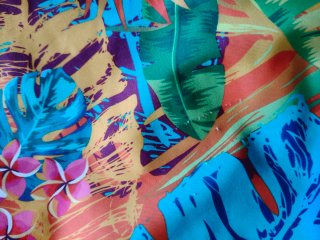 Trikini estampado tropical