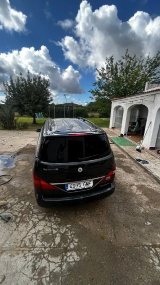 SsangYong Rodius 2009
