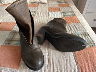 Botines piel marrón-verdoso T.38