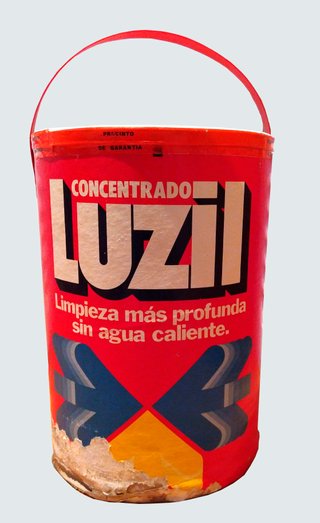 2 Tambores Vintage Detergente Luzil y Flota