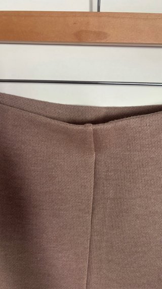 Falda punto marrón acampanada talla M Zara