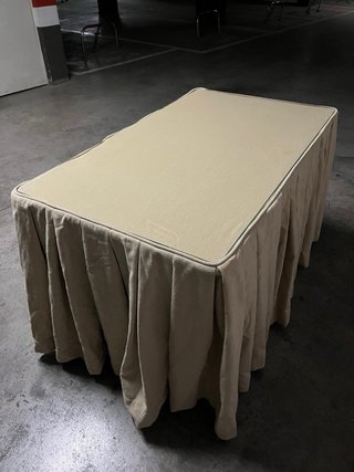 Mesa camilla con cristal y ropa 120x70x71