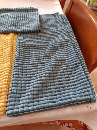 Cojines Ikea Azul y Amarillo
