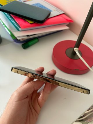 iPhone 12 Pro - con desperfectos