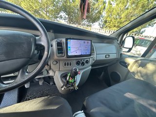RENAULT TRAFIC 2011