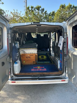 RENAULT TRAFIC 2011