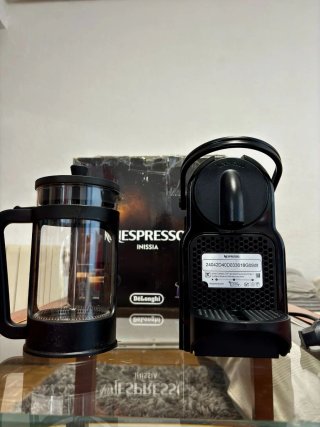 Cafetera Nespresso Inissia DeLonghi