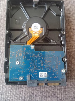 Disco Duro Toshiba 1TB