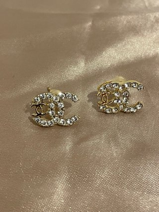 Pendientes Chanel CC Dorados con Cristales
