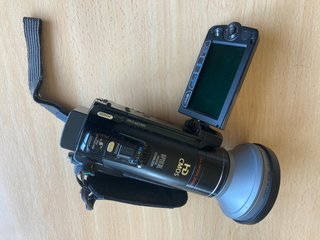 Cámara Vídeo Canon Legria HF20 + Bolsa Vanguard