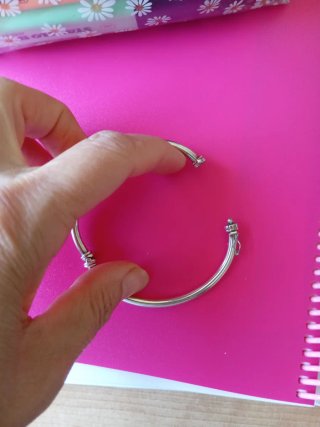 Pulsera rígida de plata
