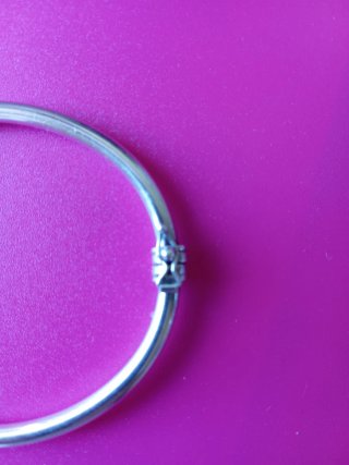 Pulsera rígida de plata