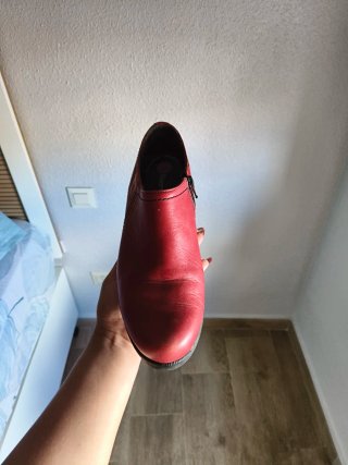 Calzado de piel talla 41 poco uso