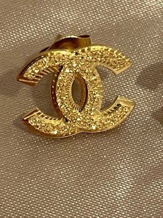Pendientes Chanel Dorados