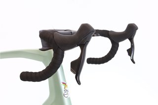 Bicicleta Eddy Merckx 525 Disc AXS 12V t.58 Reacondicionada