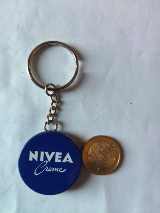 Llavero Mapfre con casa, coche y corazón