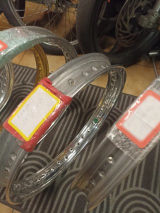 Llantas AKRONT 18 / 185 Nuevas