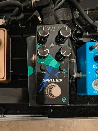 Pigtronix Space Rip Octaver PWM