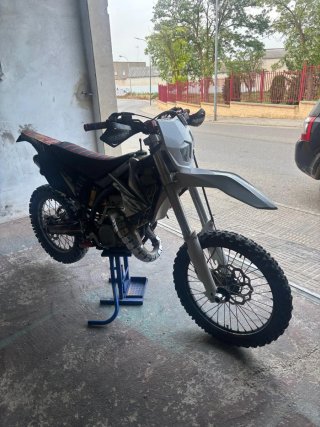 Moto gas gas ec 125 2 tiempos