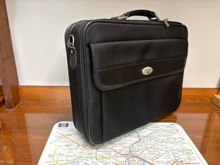Portátil HP 17” i7 1TB 16G Cartera negra nuevo
