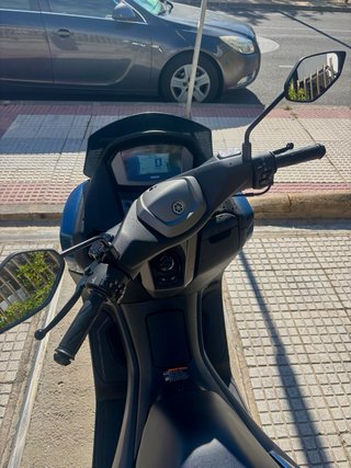 Yamaha NMAX 125 Azul