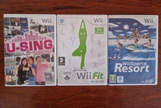 2 controller Wii Motion neri e accessori