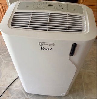 Pingüino Delonghi PAC EM77